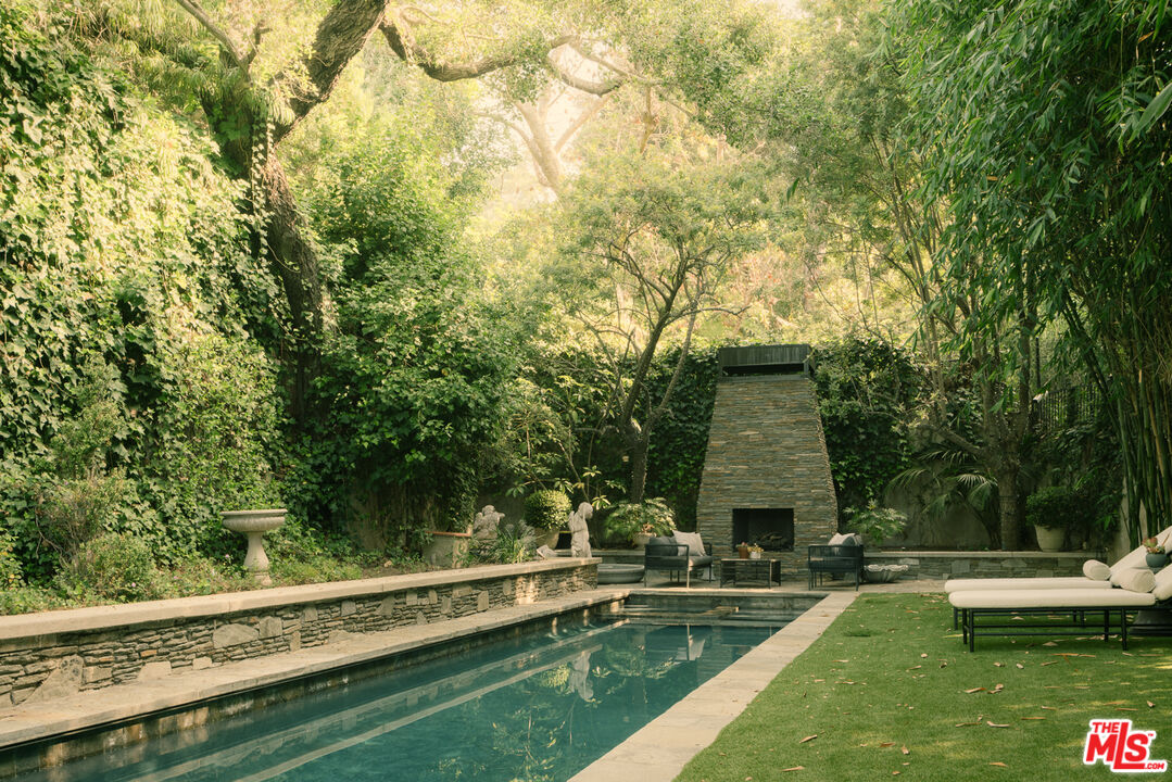 9555 Lime Orchard Rd