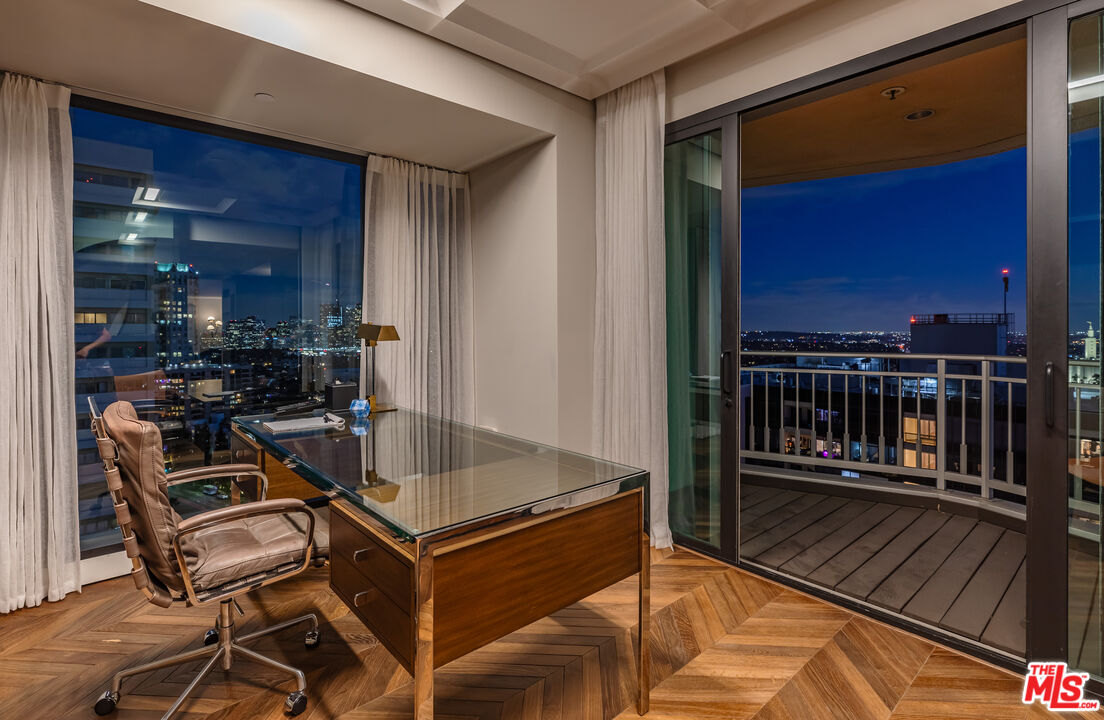 10727 Wilshire Blvd Unit: 1805