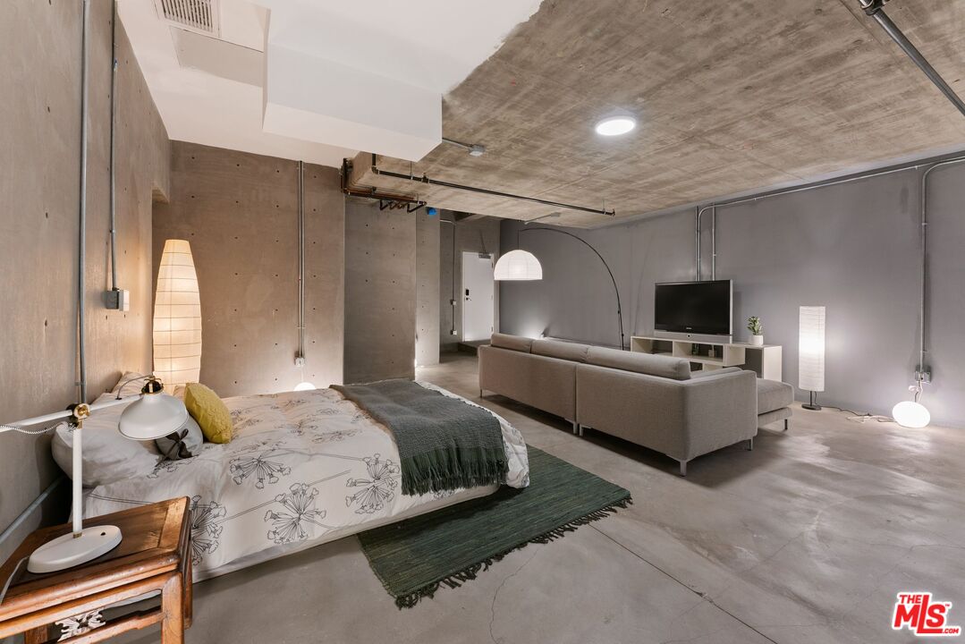 1244 14th St Unit: E