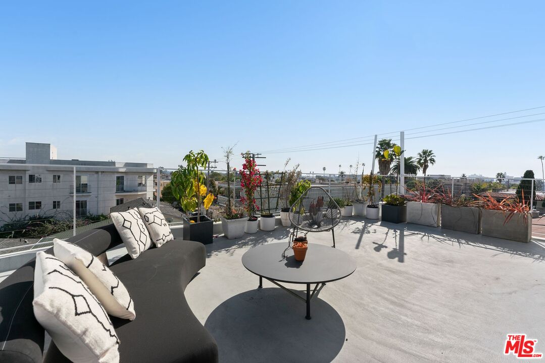 1244 14th St Unit: E