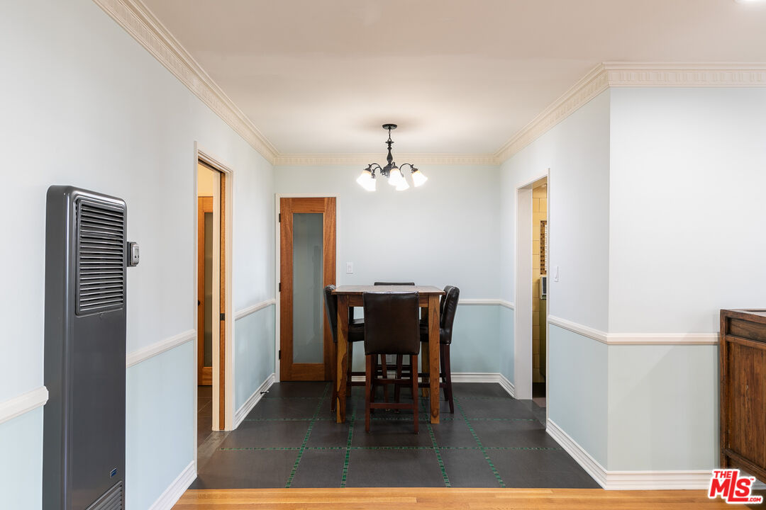 921 N Spaulding Ave Unit: 1