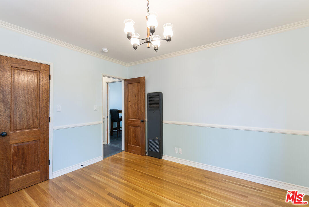 921 N Spaulding Ave Unit: 1