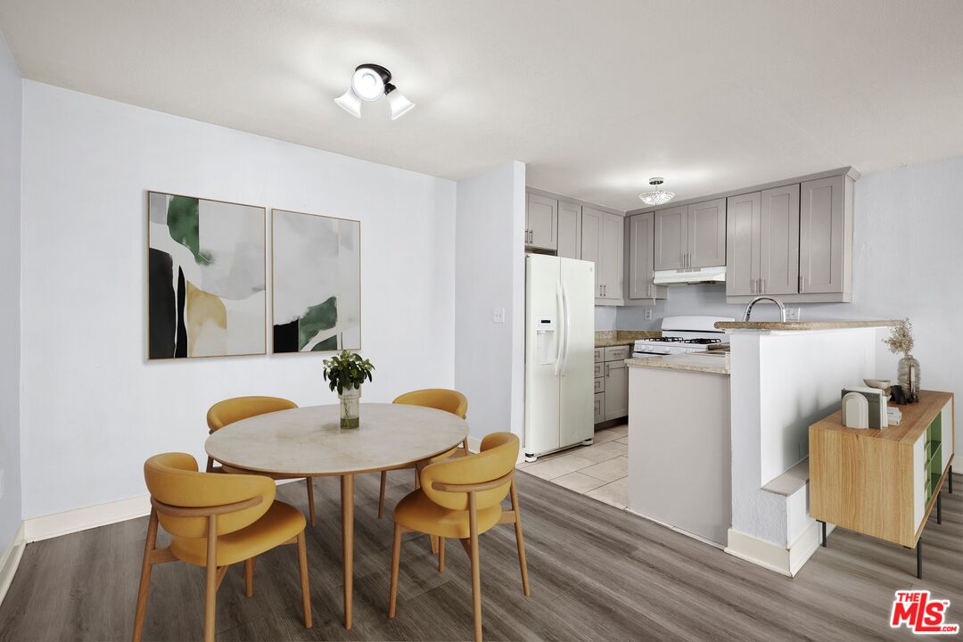 18530 Hatteras St Unit: 115