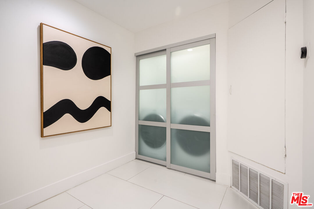 7141 Woodrow Wilson Dr