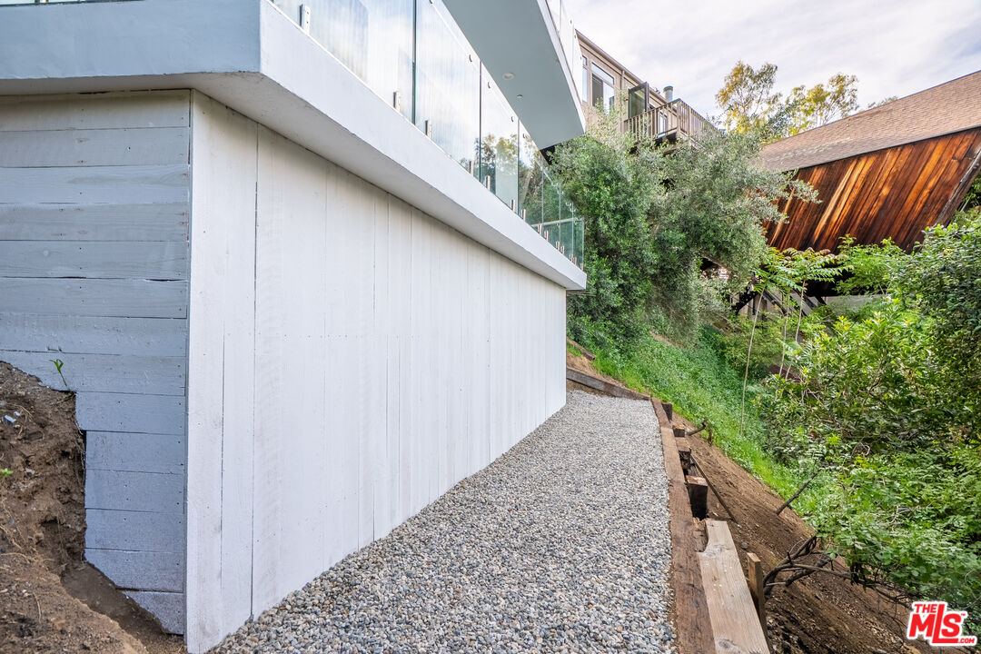 7141 Woodrow Wilson Dr