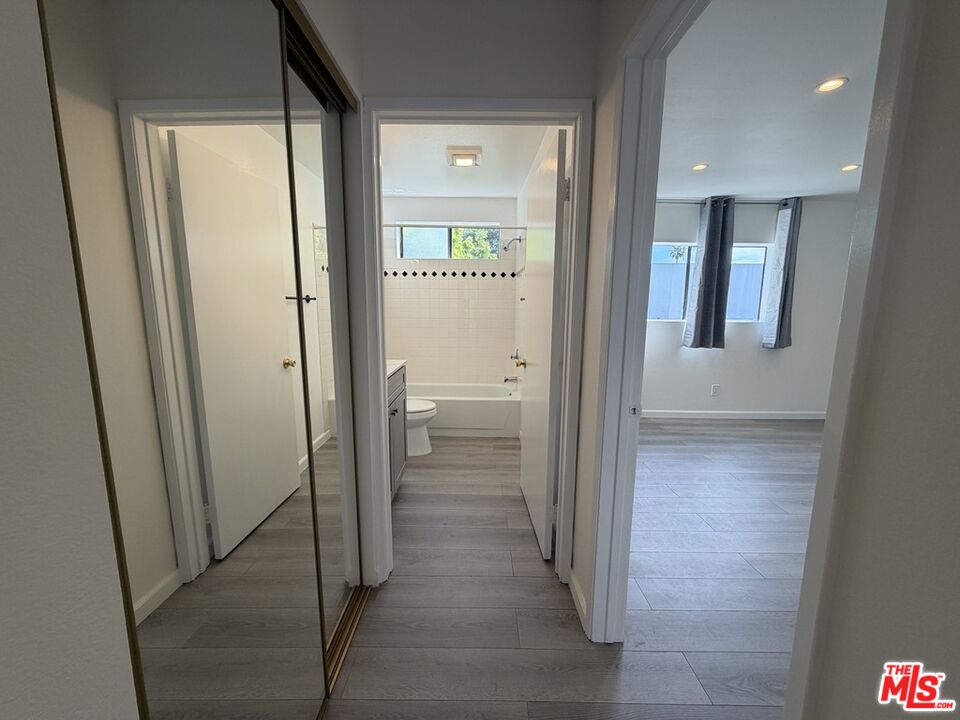 1531 N Detroit St Unit: 214