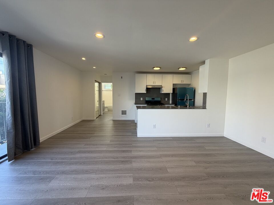 1531 N Detroit St Unit: 214