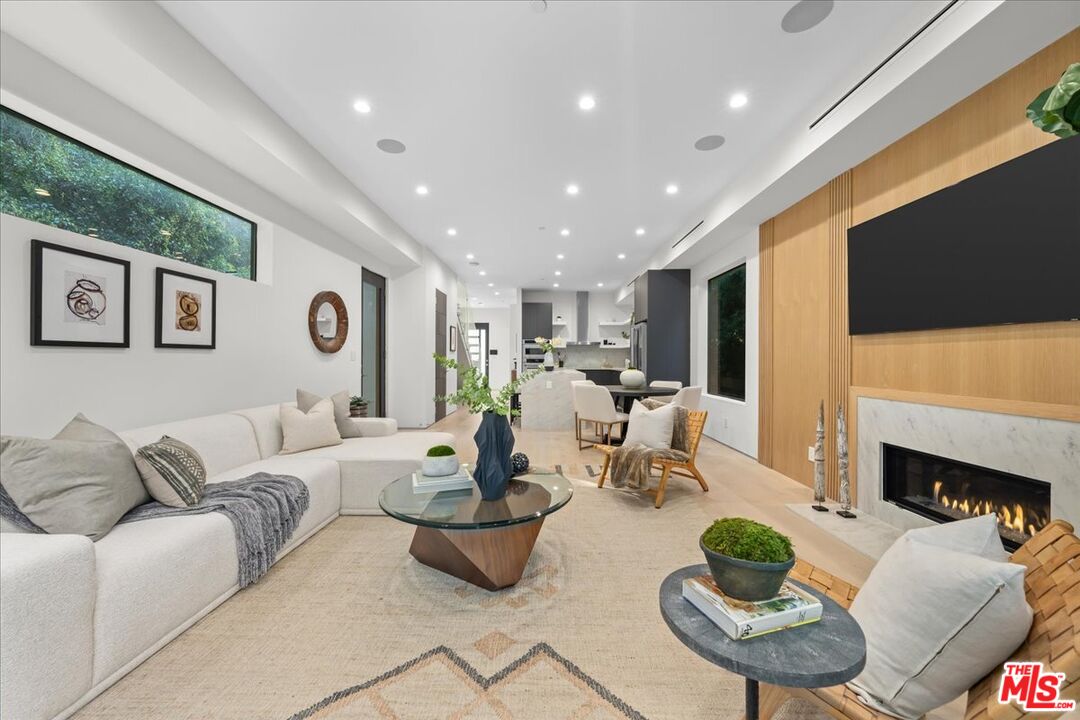 2016 Stanley Hills Dr