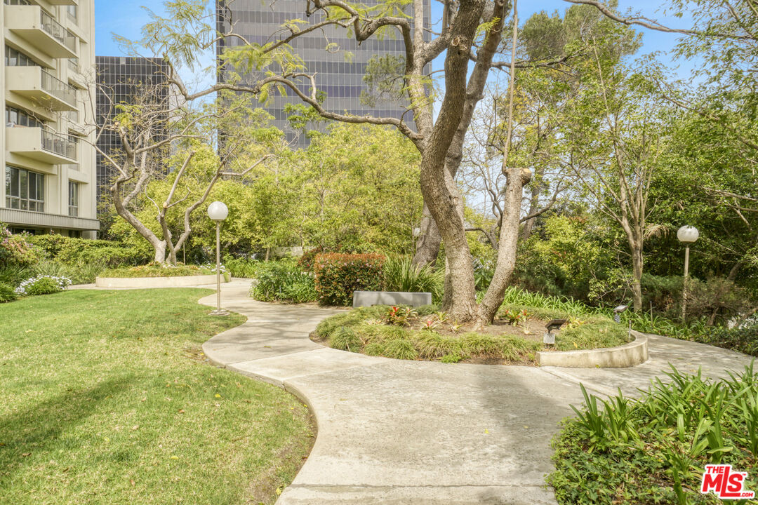 2170 Century Park Unit: 912