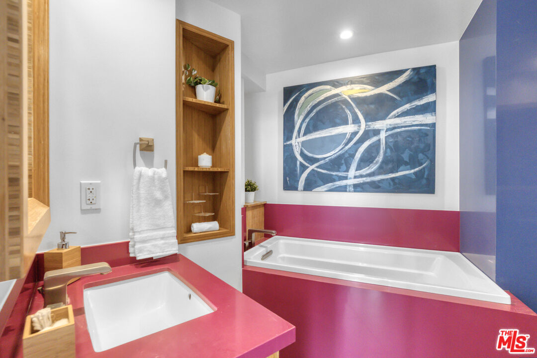 2170 Century Park Unit: 912