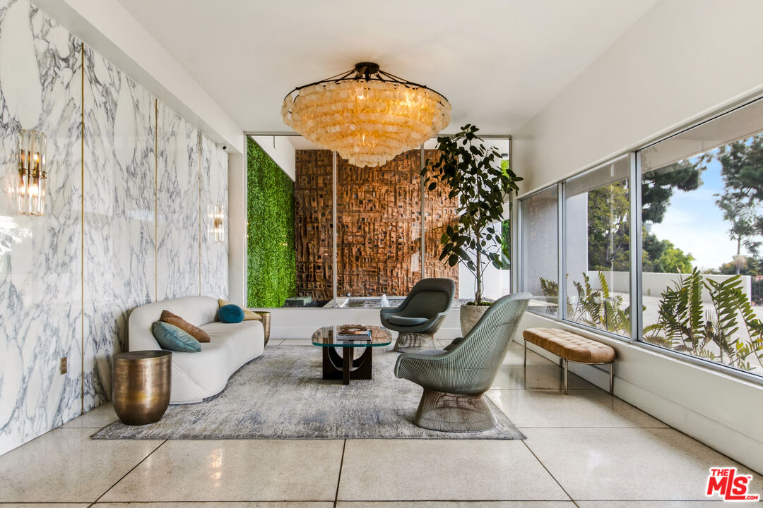 8787 Shoreham Dr Unit: 802