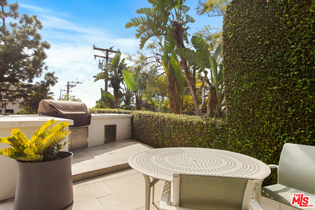 8787 Shoreham Dr Unit: 802