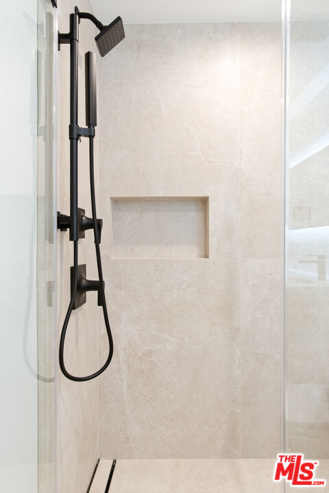 8787 Shoreham Dr Unit: 802