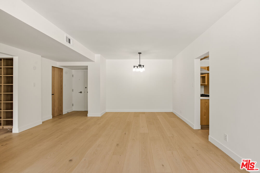 8787 Shoreham Dr Unit: 802