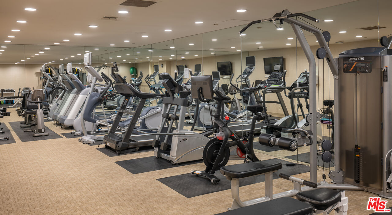 300 N Swall Dr Unit: 105