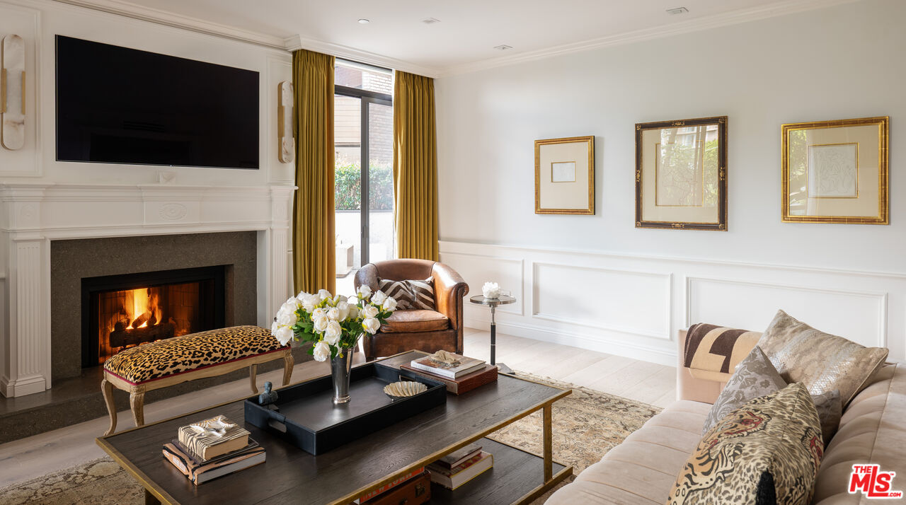 300 N Swall Dr Unit: 105