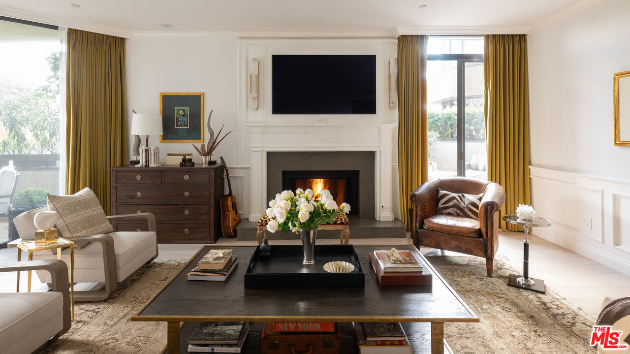 300 N Swall Dr Unit: 105