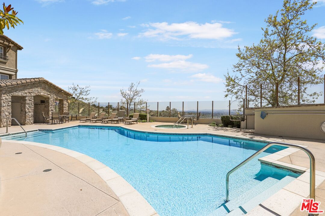 11507 Verona Dr Unit: U