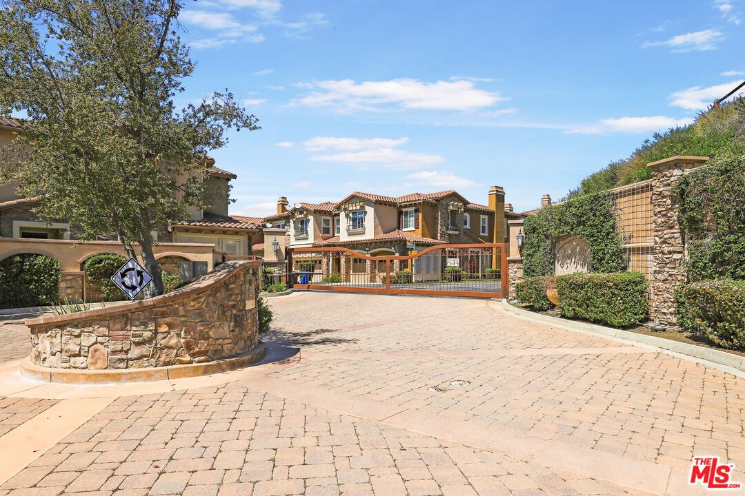 11507 Verona Dr Unit: U