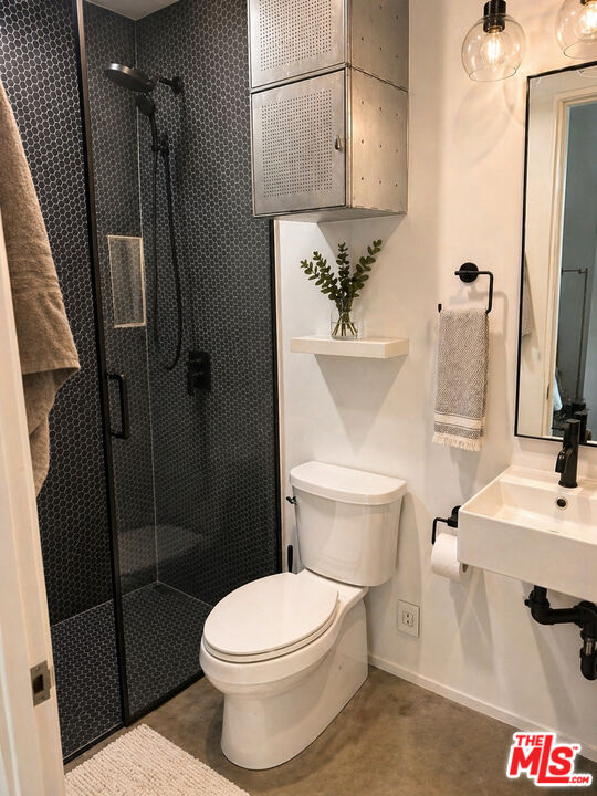803 Wilcox Ave Unit: 2