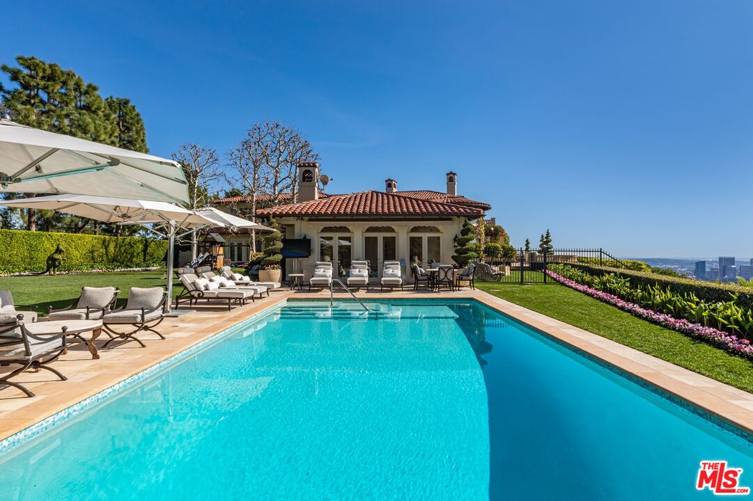 1309 Davies Dr