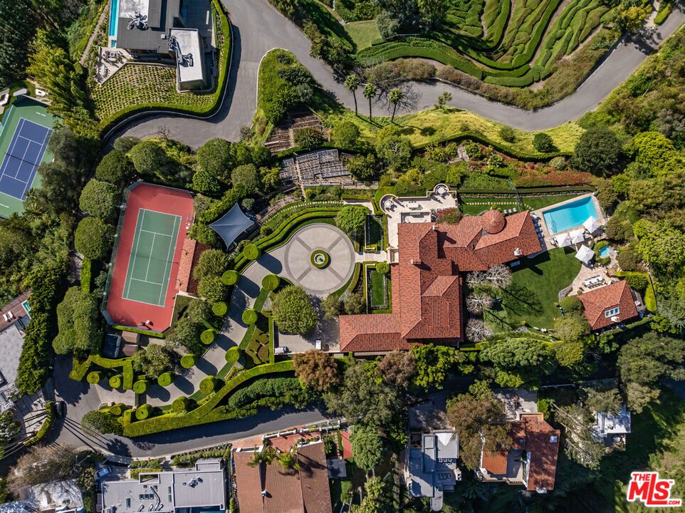 1309 Davies Dr