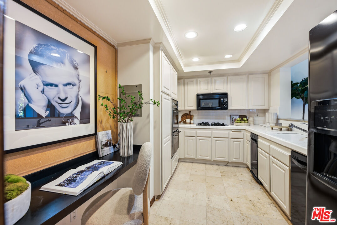 9249 Burton Way Unit: 305