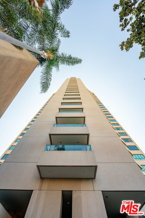10490 Wilshire Blvd Unit: 1402