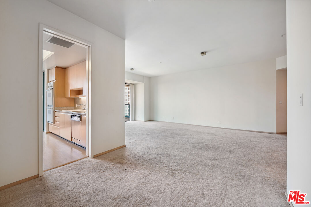 10490 Wilshire Blvd Unit: 1402