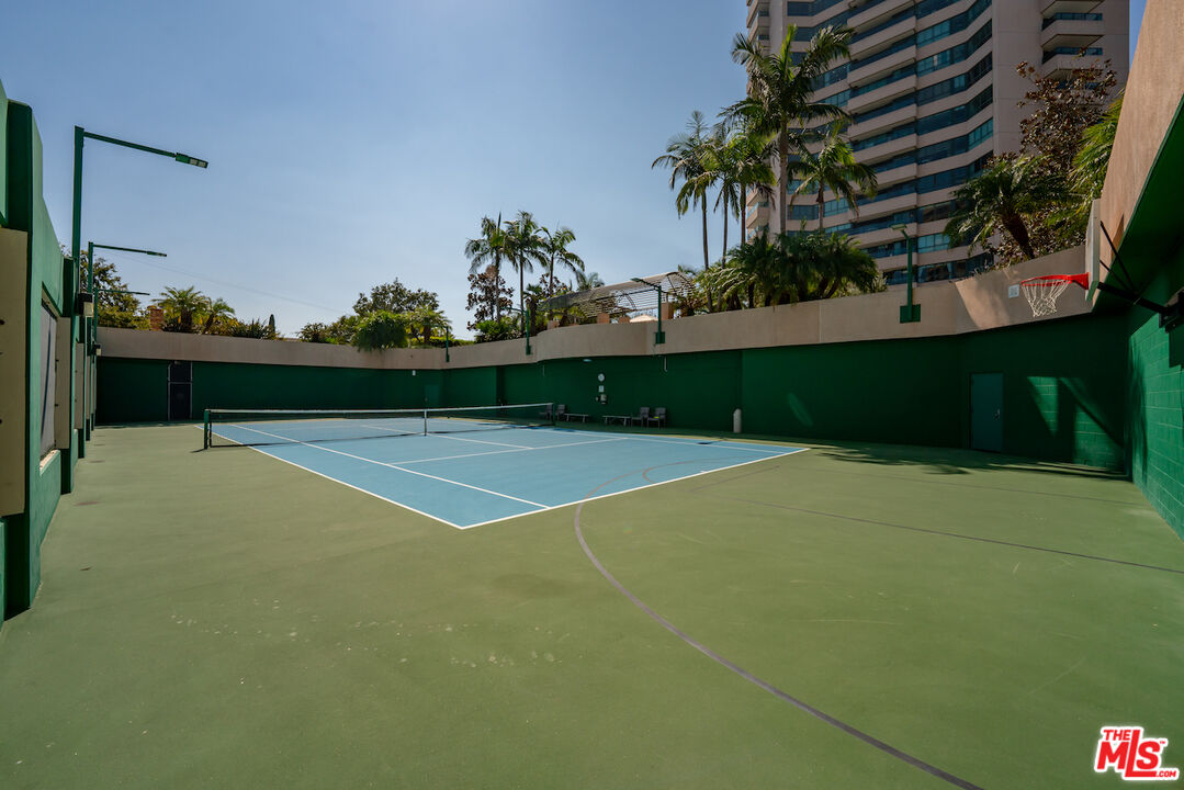 10490 Wilshire Blvd Unit: 1402