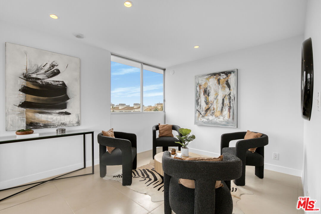 2170 Century Park Unit: 912