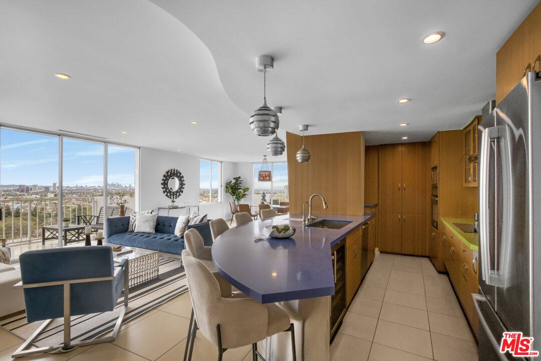 2170 Century Park Unit: 912