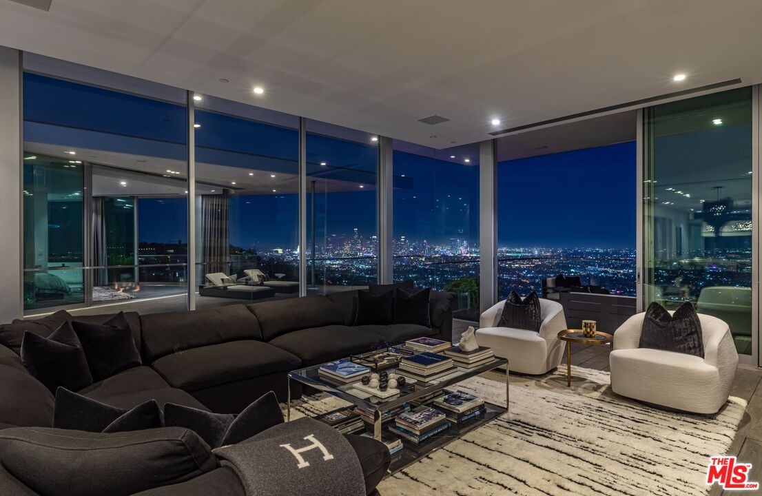 1474 Blue Jay Way