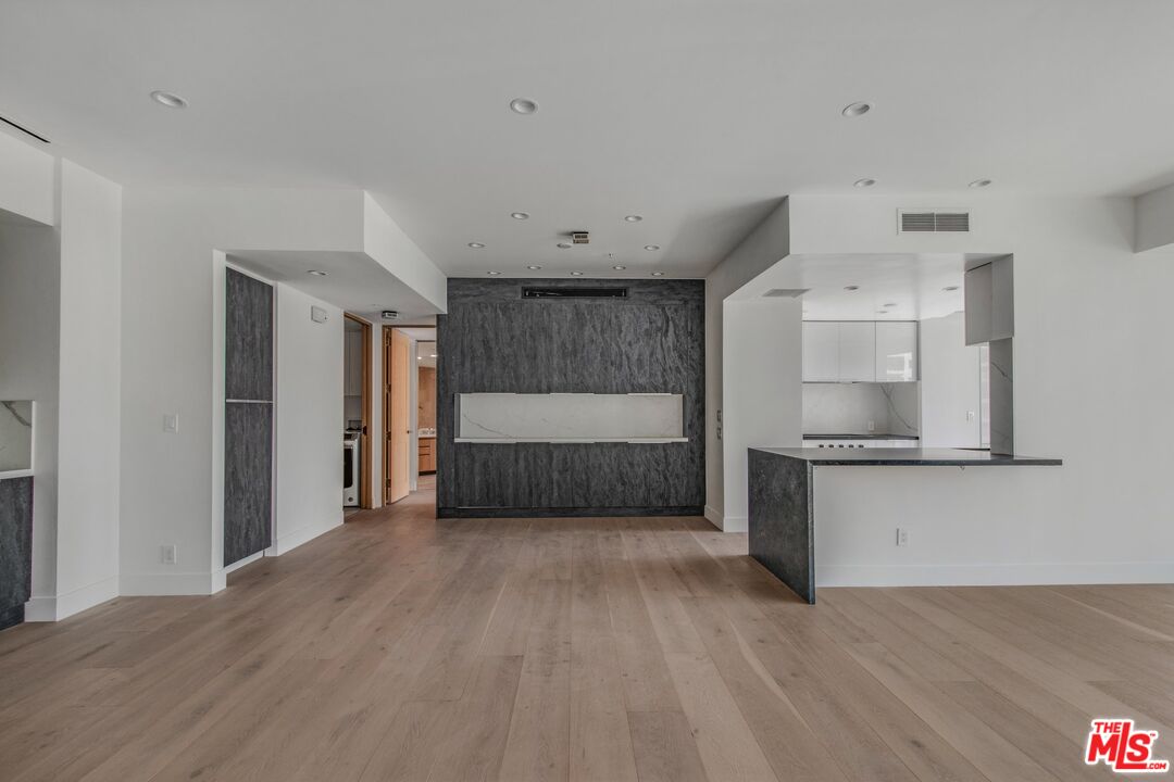 10490 Wilshire Blvd Unit: 1102