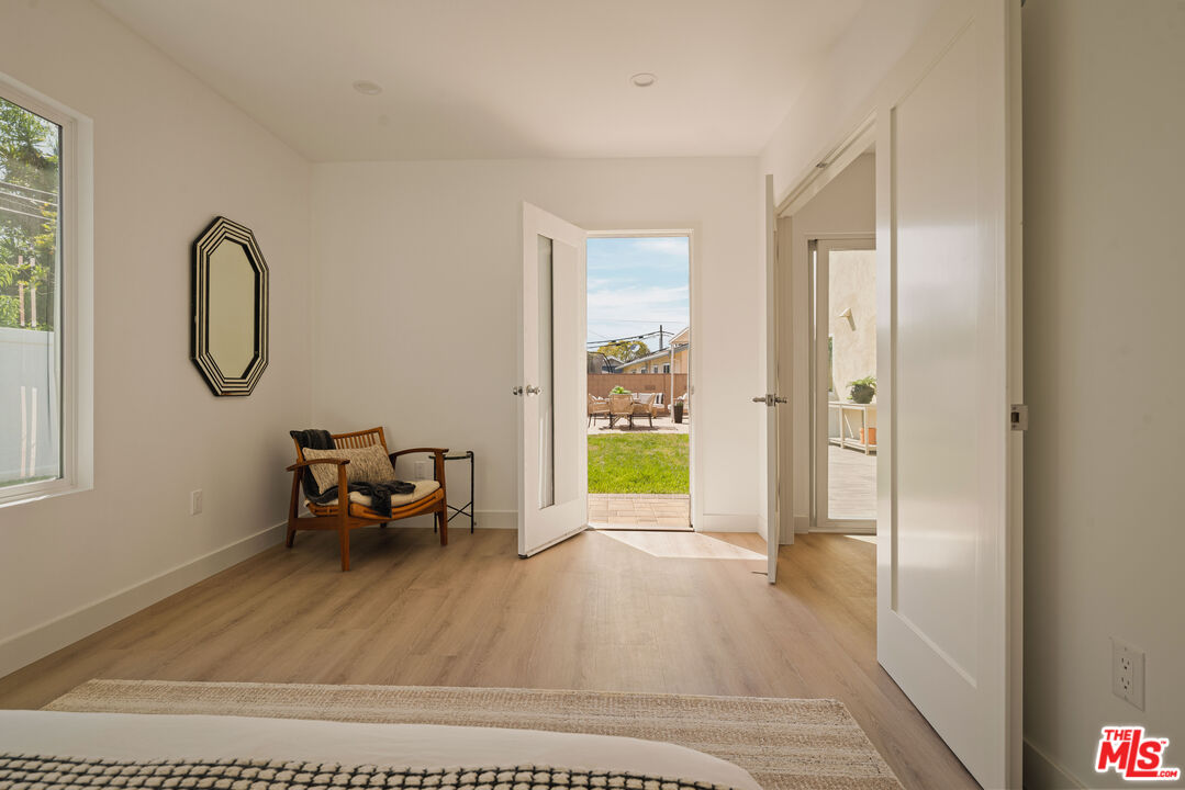 130 E Gainsborough Rd