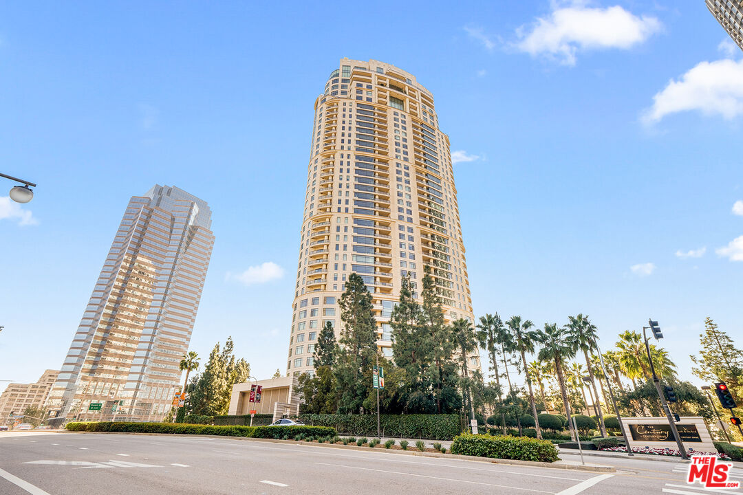 1 W Century Dr Unit: 35D