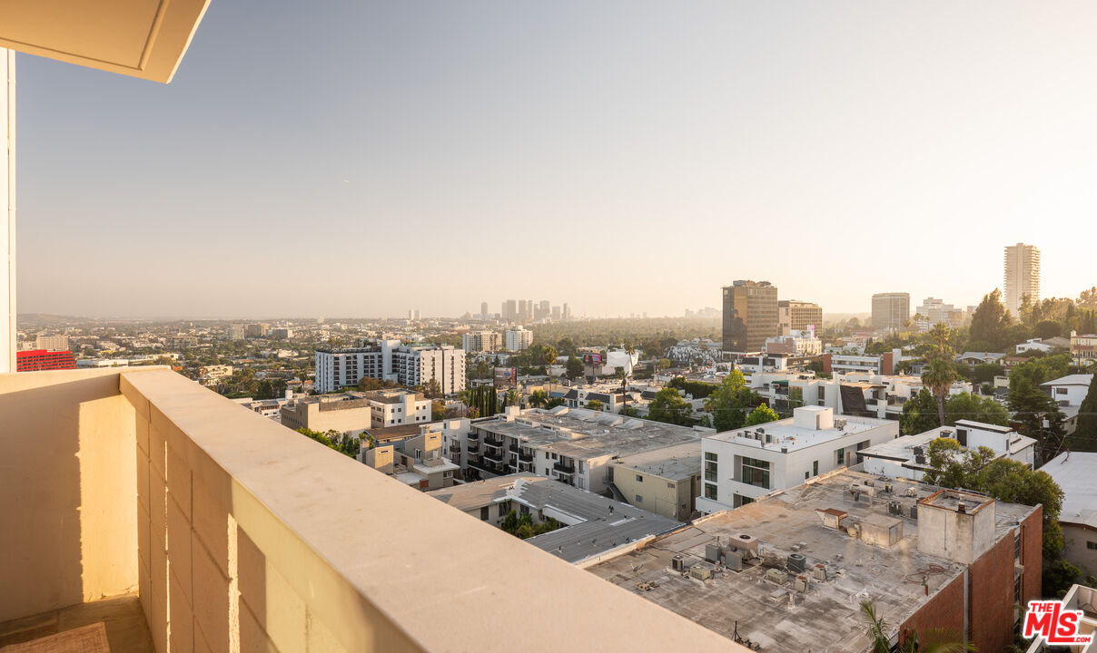 8787 Shoreham Dr Unit: 901