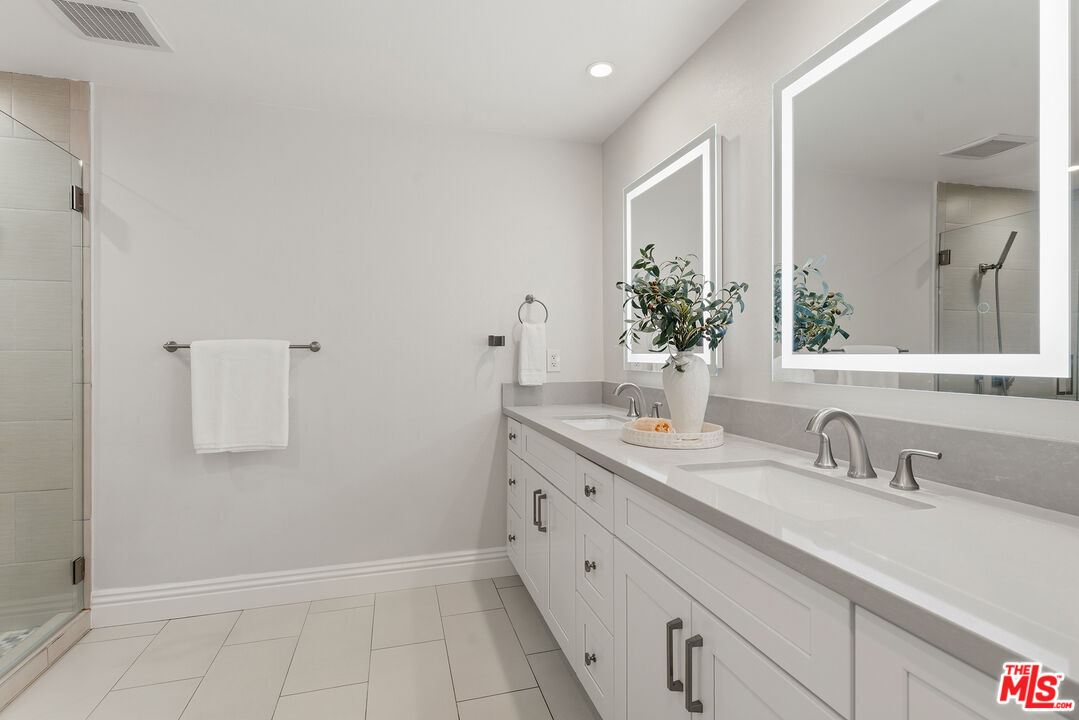 4412 Emerald St Unit: 47