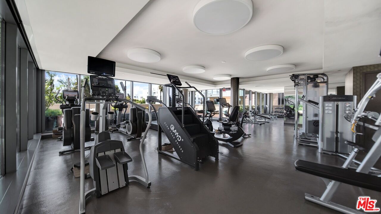 1755 Ocean Ave Unit: 410