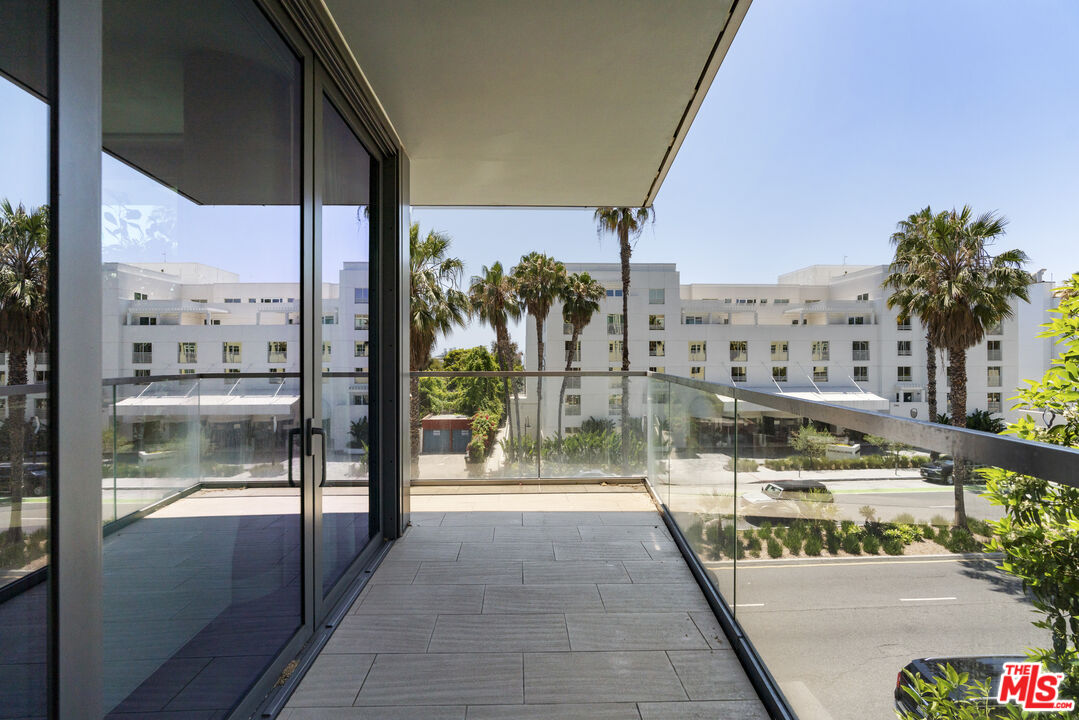 1755 Ocean Ave Unit: 410