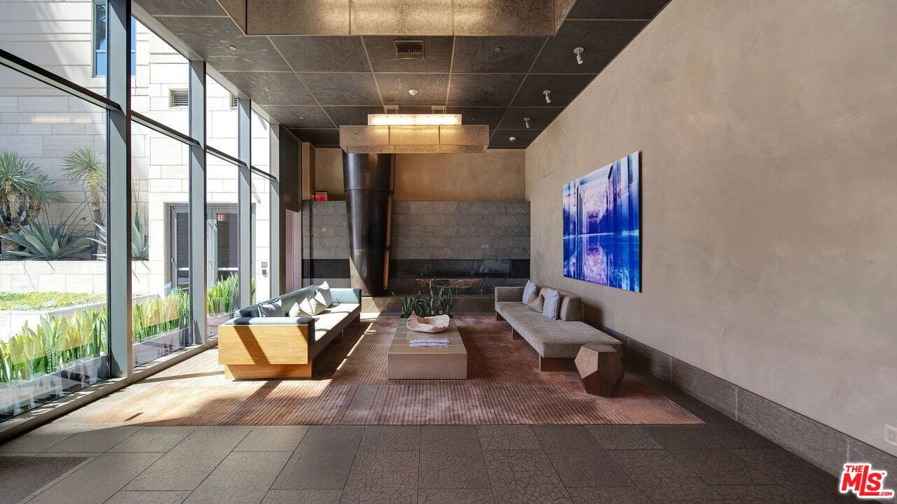 1755 Ocean Ave Unit: 410