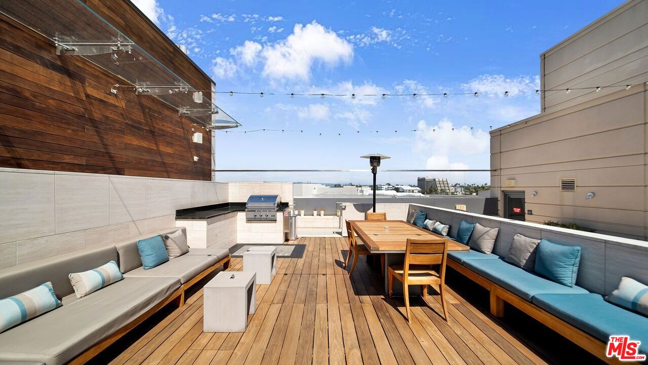 1755 Ocean Ave Unit: 410