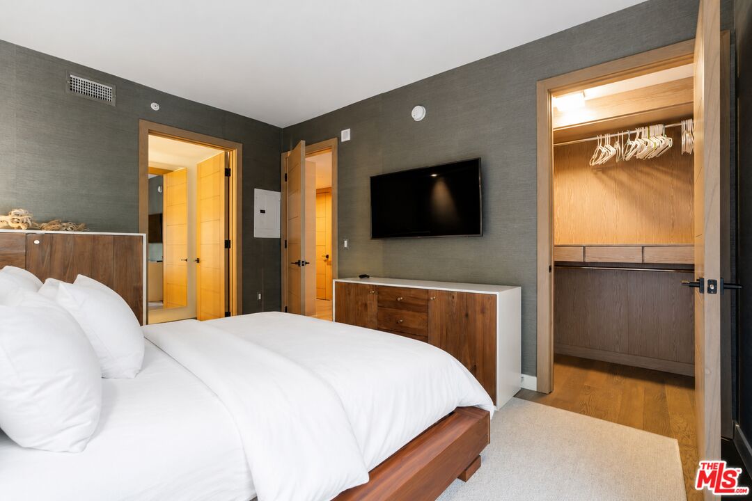 1755 Ocean Ave Unit: 410