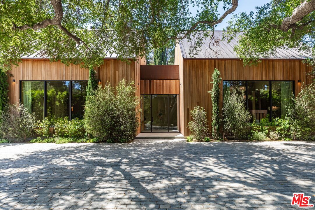 3405 Fryman Rd