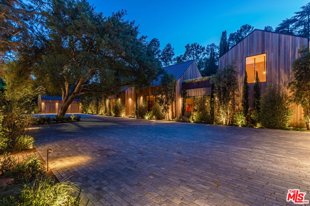 3405 Fryman Rd