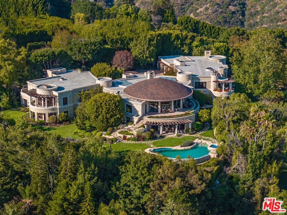 1101 Bel Air Pl