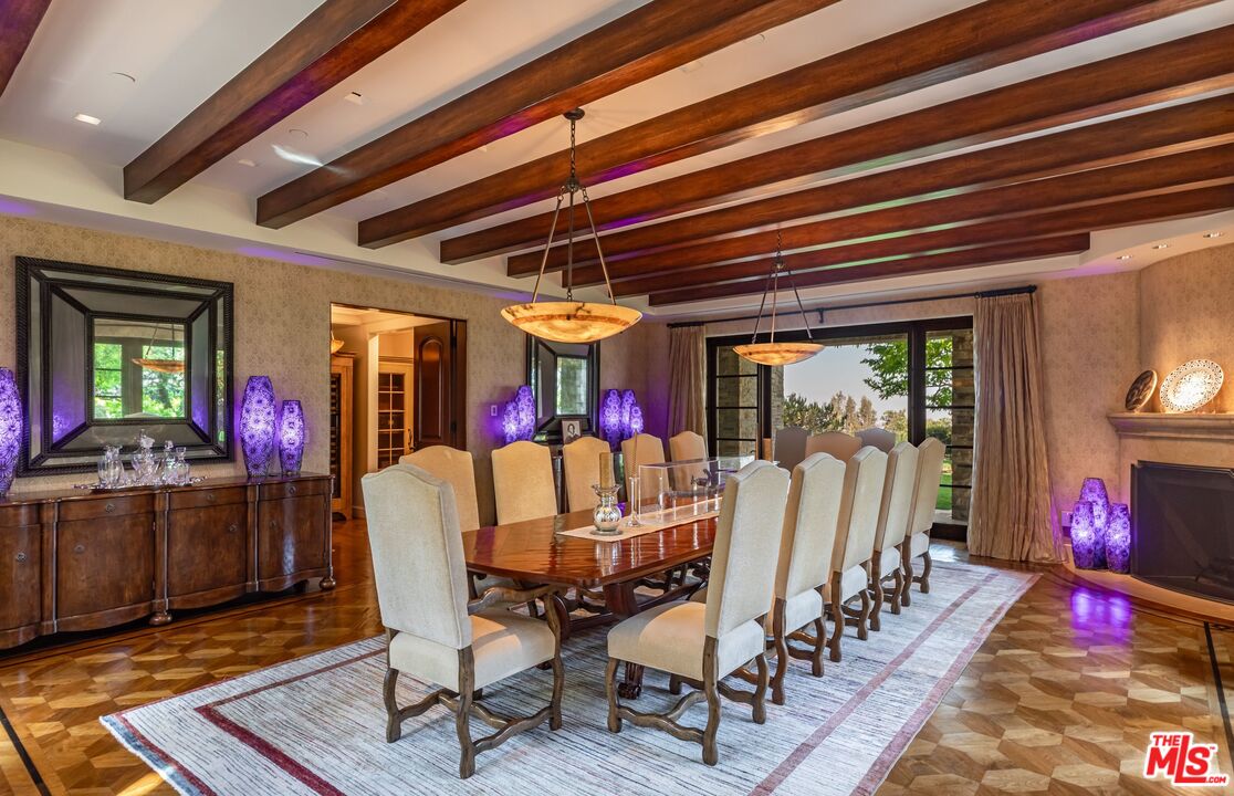 1101 Bel Air Pl