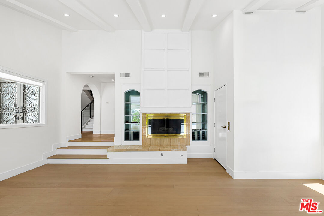 4491 Gayle Dr