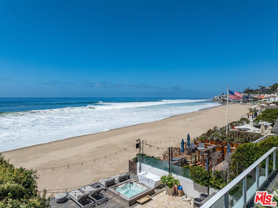 23812 Malibu Rd
