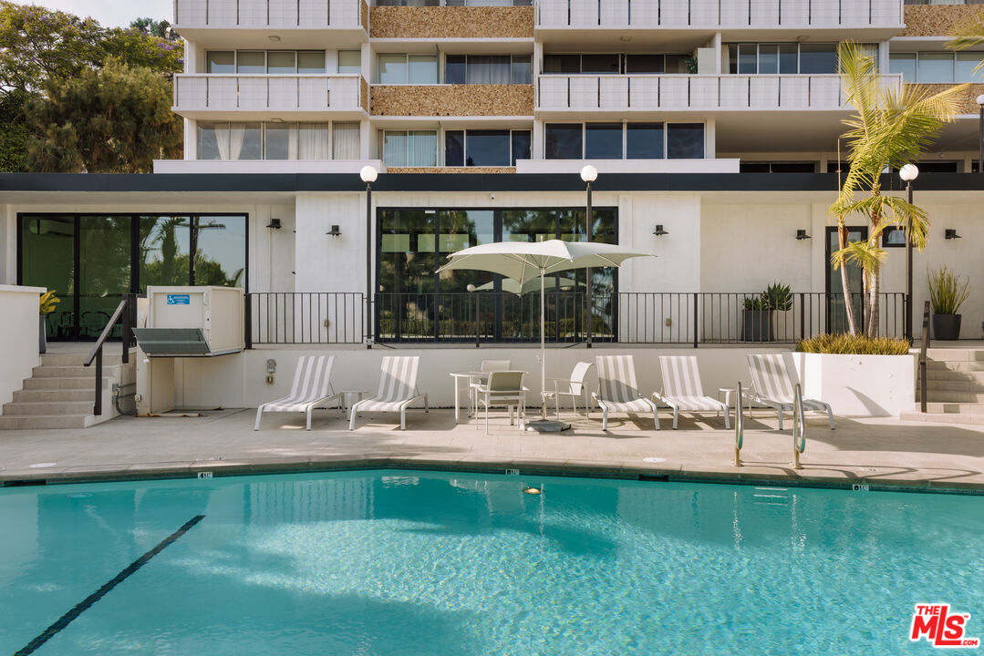 8787 Shoreham Dr Unit: 805